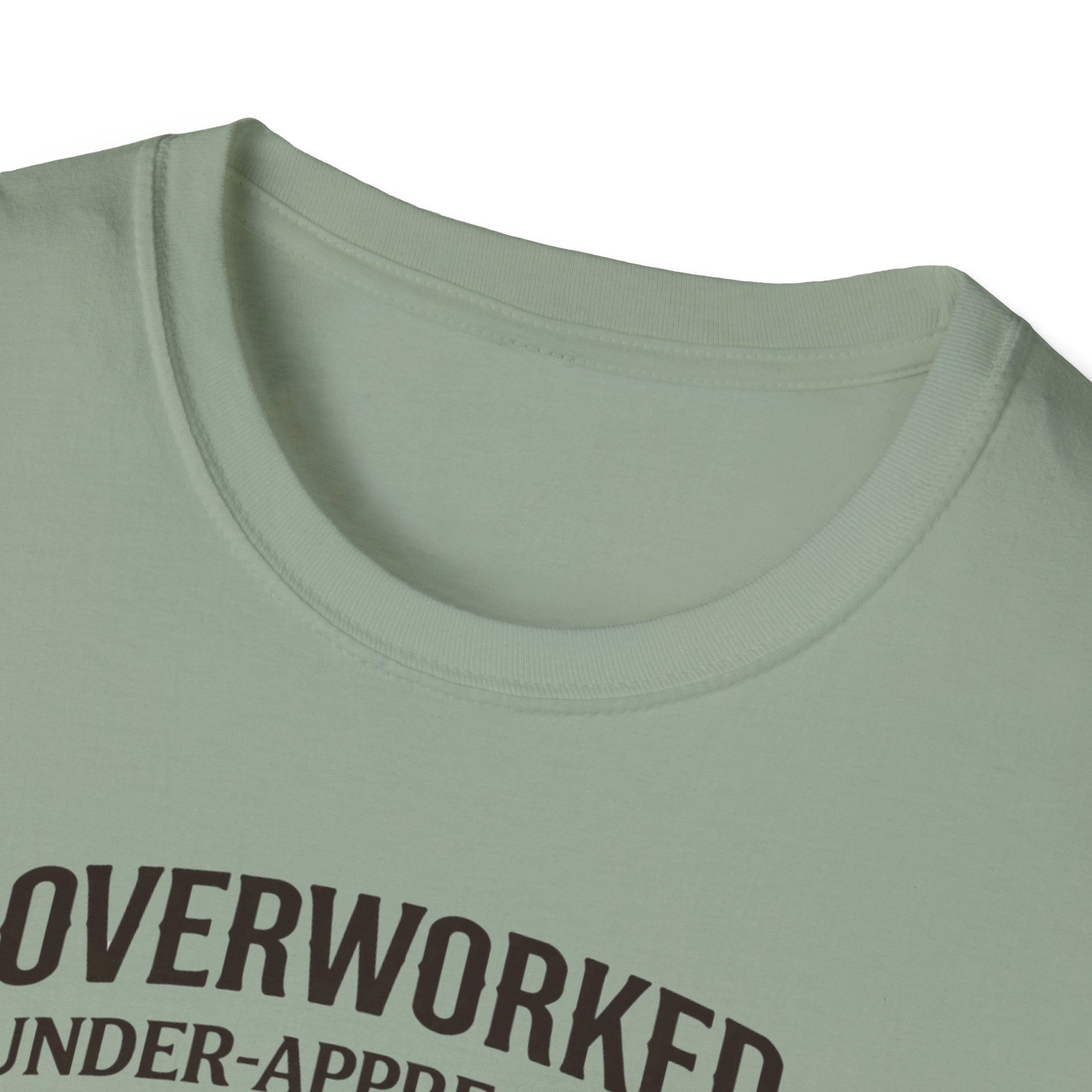 Overworked & Under-Appreciated Heart And Lightbulb I T-Shirt